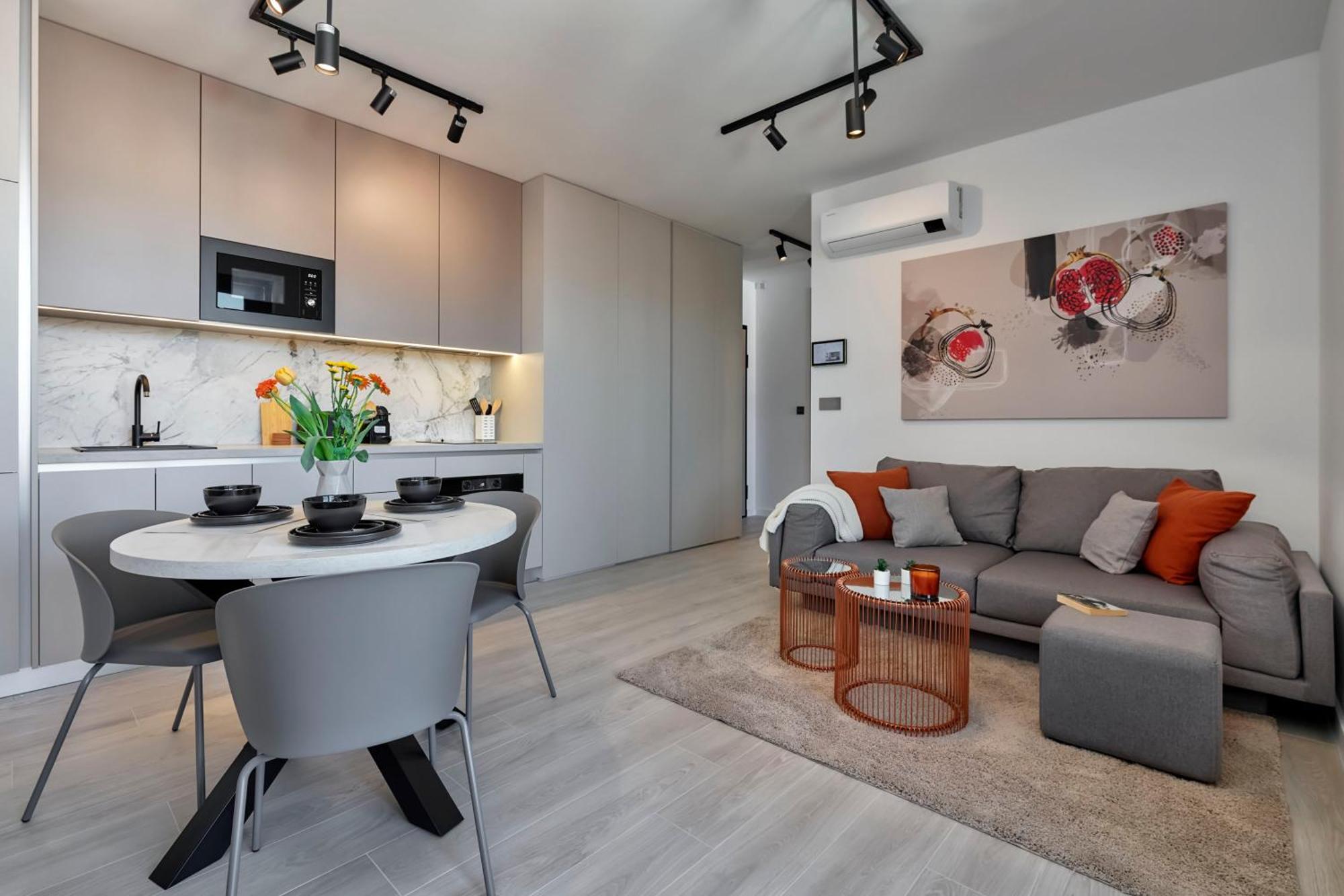 You & Me Pula With Garage Parking Ngoại thất bức ảnh