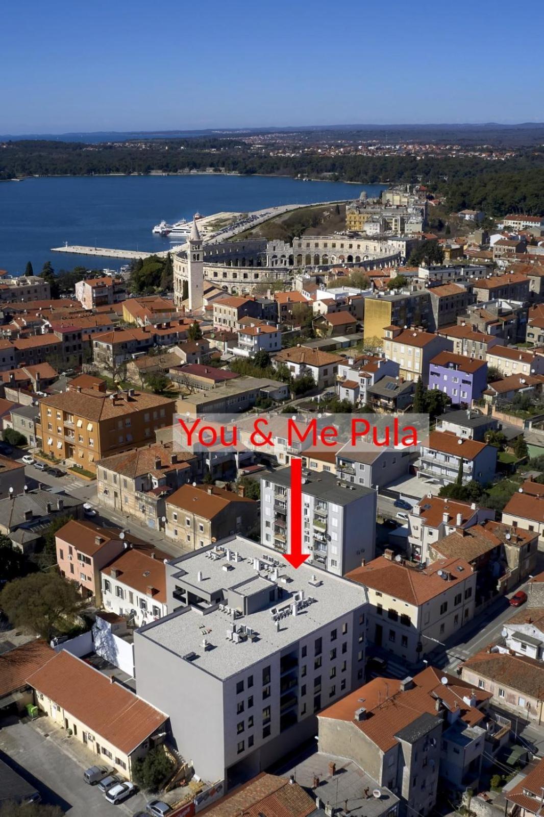 You & Me Pula With Garage Parking Ngoại thất bức ảnh